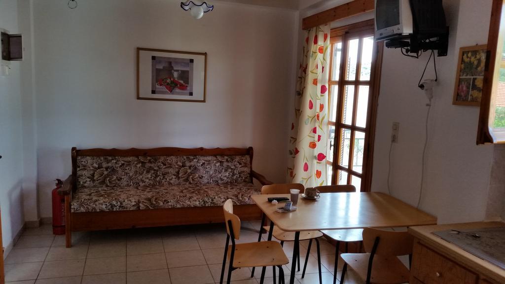 Niki Apartments Chrani Pokój zdjęcie
